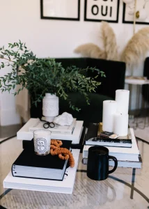 minimal-coffee-table-arrangement-with-tray-books-and-simple-decor