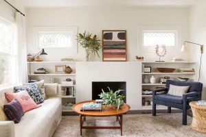 furniture-arrangement-defining-space-in-rental-apartment