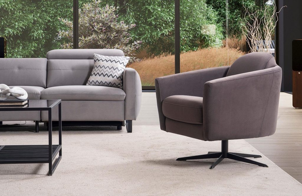 Accent-Chairs-Guide-Choosing-Seating-That-Improves-Comfort-and-Flexibility.